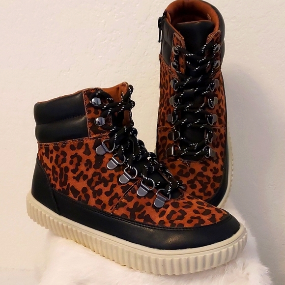 Girls Hybrid Hiker Booties - Picture 2 of 8